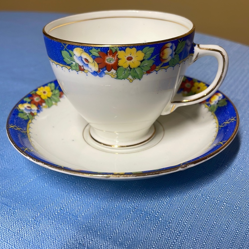 SAMPSON SMITH Old Royal Bone China ENGLAND Cup Saucer Set Blue Yellow Red